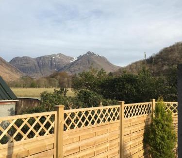 Glencoe House | Hawthorn Cottage