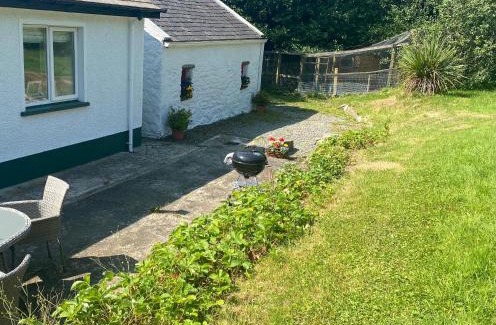 Greencastle House | Hawthorn Cottage