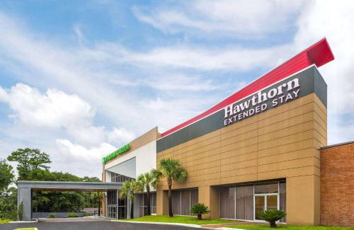 Dentsville Hotel | Hawthorn Extended Stay by Wyndham Columbia-Ft Jackson