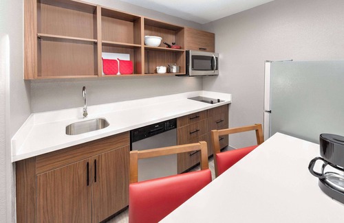Bedford Hotel | Hawthorn Extended Stay by Wyndham Bedford/Dallas