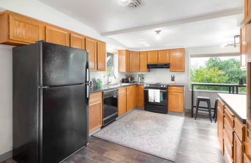 Roseburg House | Hawthorne Haus