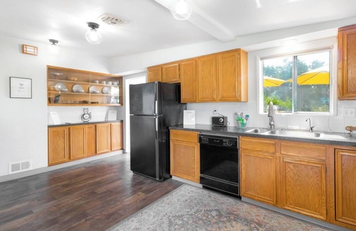 Roseburg House | Hawthorne Haus