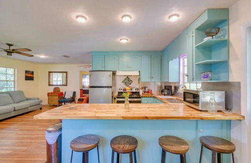 Hawthorne House | Hawthorne Retreat w/Casita + Lake Winnott Access!
