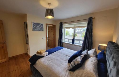 Sligo House | Hawthorns Holiday Home