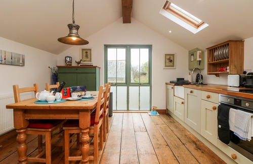 Troon Cottage | HAY LOFT, pet friendly, country holiday cottage in Camborne