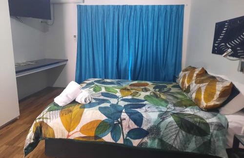 Hay Point Hotel | Hay Point Hotel/Motel