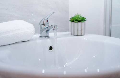 Kirkdale Apartment | Hay's Property