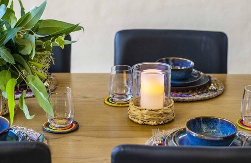 Hay Valley House | Hay Valley Chapel & Cemetery BNB