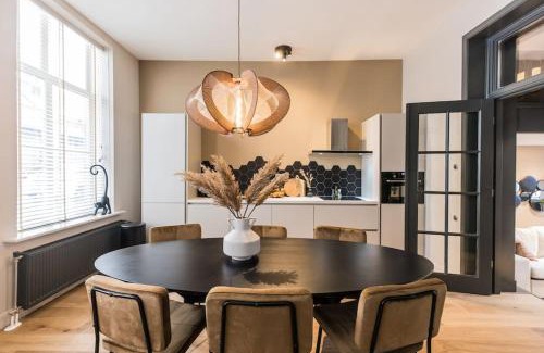 Zuidwal Apartment | Haya Historic - Malbec
