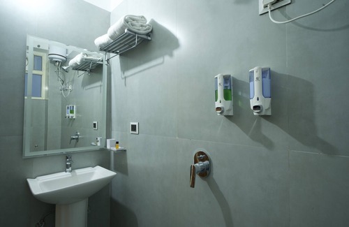 Anantnag District Hotel | Hayat Residency