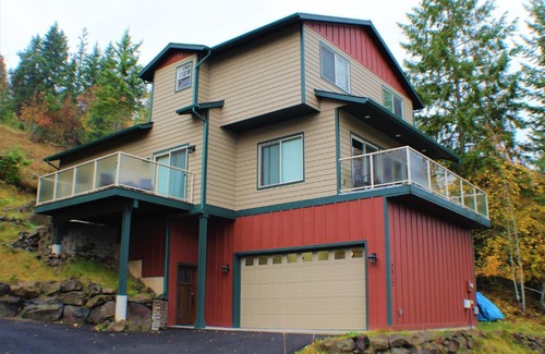 Hayden View Estates House | Hayden Lake Views - Sleeps 6