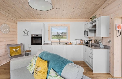 Braunton House | Hayditch, Great Field Lodges - a lodge that sleeps 2 guests in 1 bedroom