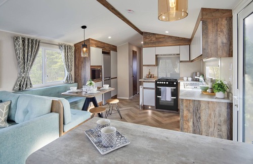 Hayling Island RV Rental | Hayling Island Holiday Park