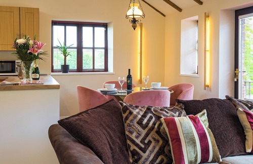 Gilcrux Cottage | Hayloft Cottage, Romantic pet Friendly Cottage Near Lake District National Park
