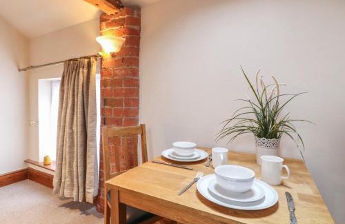 Castle Donington Apartment | Hayloft