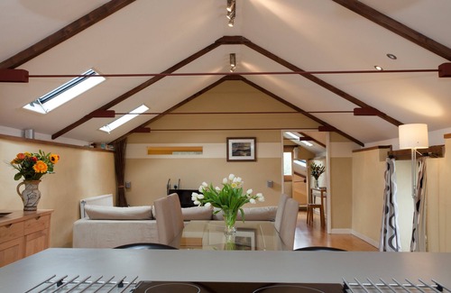 Crediton House | Hayloft · Great Gutton Farm