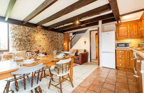 Whitchurch Canonicorum Cottage | Hayloft - Thatched Barn in the Countryside