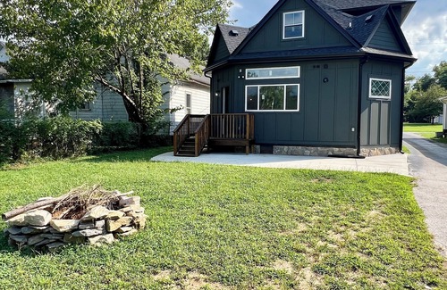 Mount Pleasant House | Haylong Hideaway