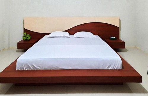 Sumatra Hotel | Hayori Hotel RedPartner
