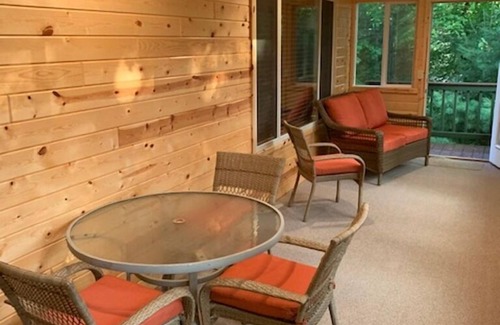 Hayward Cabin | Hayward Area - Spider Lake 4-Season get-away!