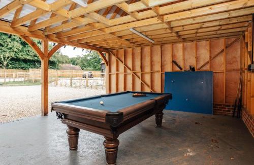 Highmoor Cross House | Hayward House, Hot Tub, Large Garden