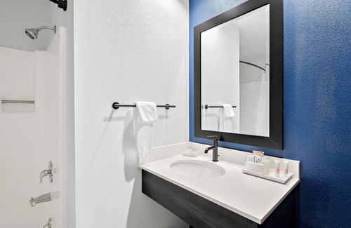 Eugene Hotel | Hayward Inn