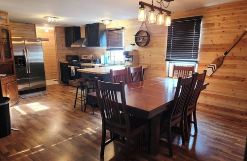 Shingleton Cabin | Haywire Haus, Pictured Rocks, Hot Tub, ORV Trail