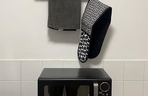 Huddersfield Apartment | Hayy Comfy Studio Near Town Huddersfield