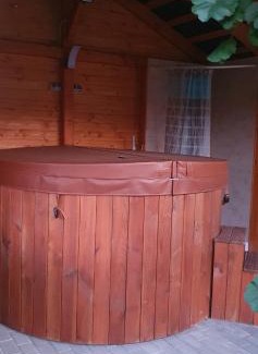 Corund Bed & Breakfast | Hazanéző Panzió