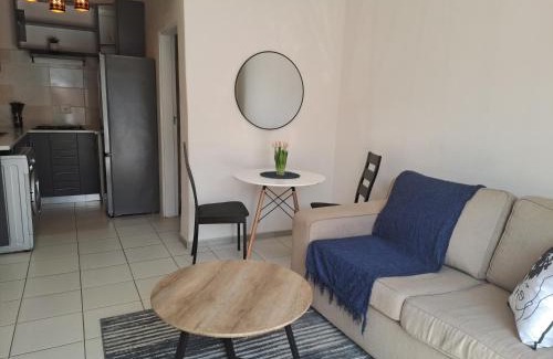 Rietfontein Apartment | Hazel Haven 2 Guest House
