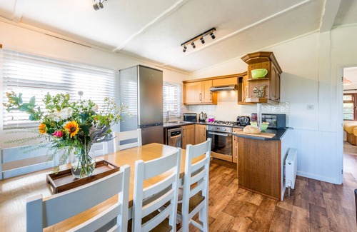Otterham Apartment | Hazel Lodge -Valley Lodge No 3