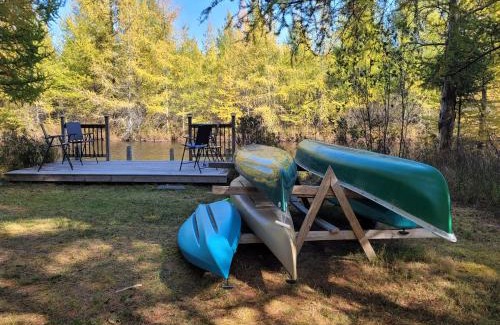 Grayling House | Hazel's Goose Creek Lodge - Private Riverfront!