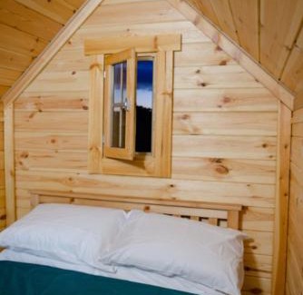 Llanvair Kilgeddin Cabin | Hazel wood lodge