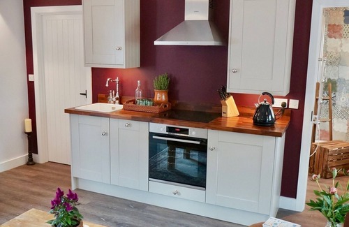 New Forest District Cottage | Hazelhurst Farm