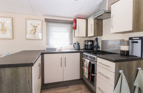 Hopton Cottage | Hazell Thorne Hideaway