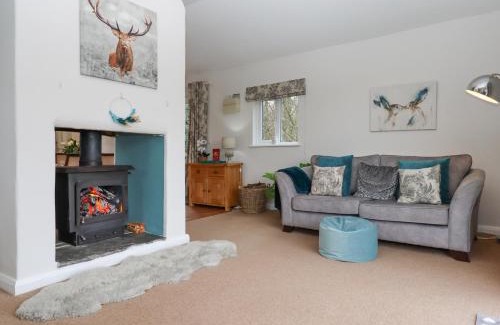 Crediton House | Hazelnut Lodge