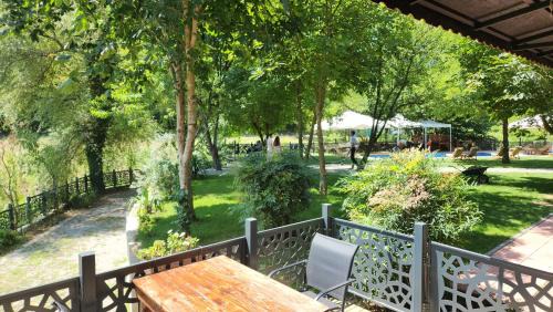 Cumhuriyet Mahallesi Hotel | HBS Polonezkoy Life & Garden