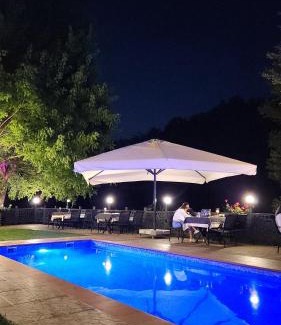 Cumhuriyet Mahallesi Hotel | HBS Polonezkoy Life & Garden