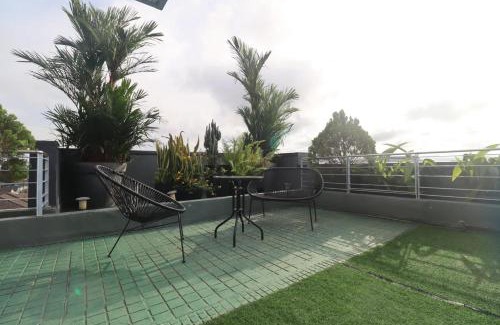 Bonapriso Apartment | HE Appart 401 avec salle de Gym