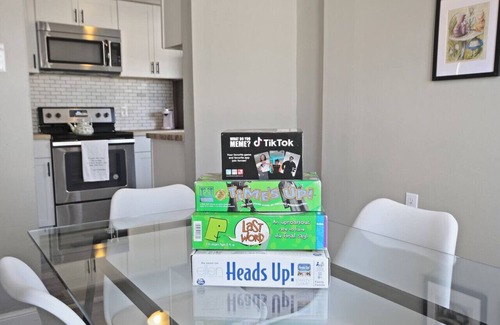 Columbia Apartment | Head down the Rabbit Hole at Wonderland!