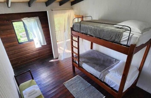 Gordon Town Cabin | HeadBack Hiking Lodge - Blue Mountain Peak