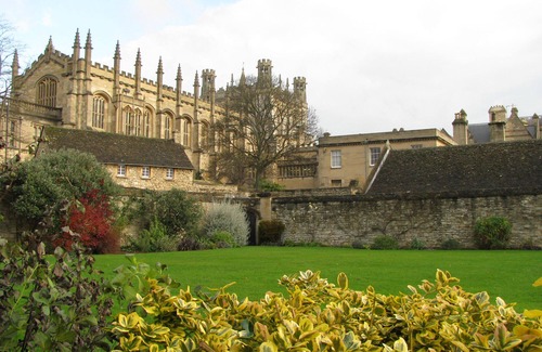 Headington Apartment | Headington Oxford, an ENTIRE 2bed + TV& WiFi - Appartment
