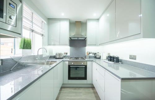 Reading House | Headley House