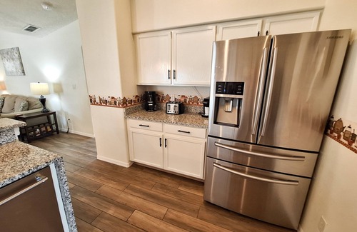 Greater Groves Villa | Headline
