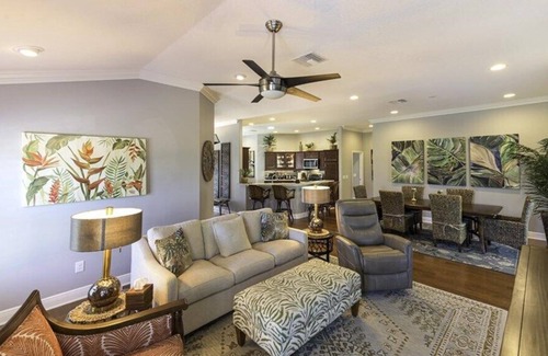 Fruitland Park House | Headline