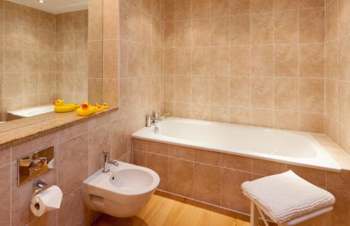 Hayton House | Heads Nook Hall Cottage