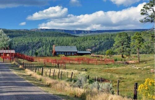Boulder Apartment | Headwaters Cattle Ranch