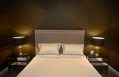 New Farm Bed & Breakfast | Heal House