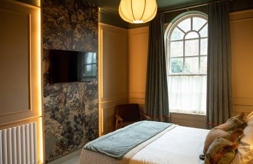 Liversedge Hotel | Healds Hall Hotel