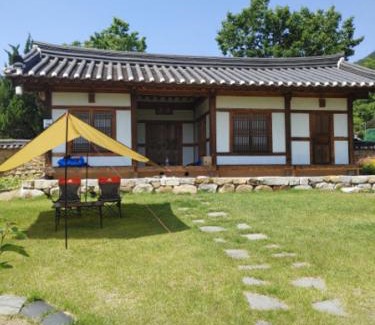 Haean-dong House | Healing hanok in Otgol village